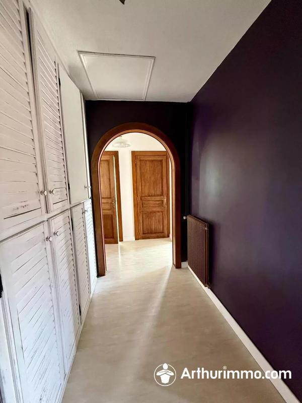 Appartement - 104 m² - 4 pièces