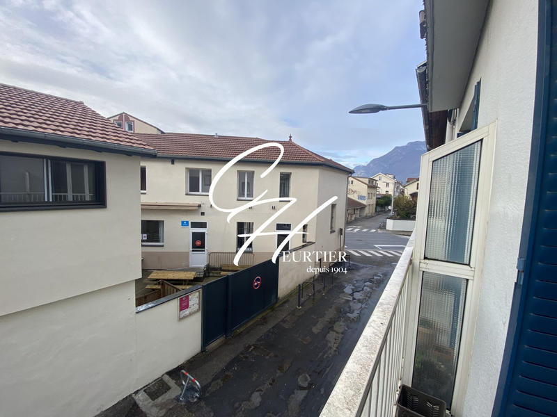 Appartement - 50 m² - 2 pièces