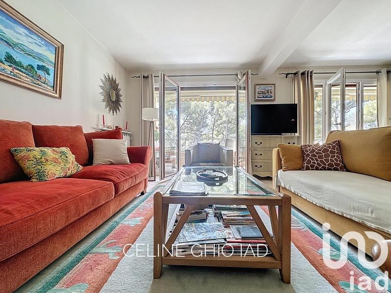 Appartement - 93 m² - 3 pièces