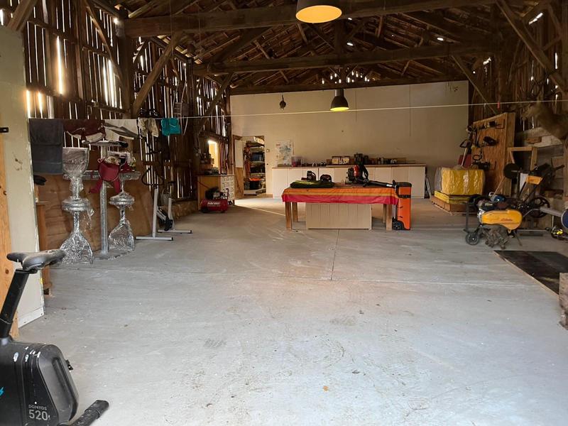 Maison - 224 m² - 6 pièces