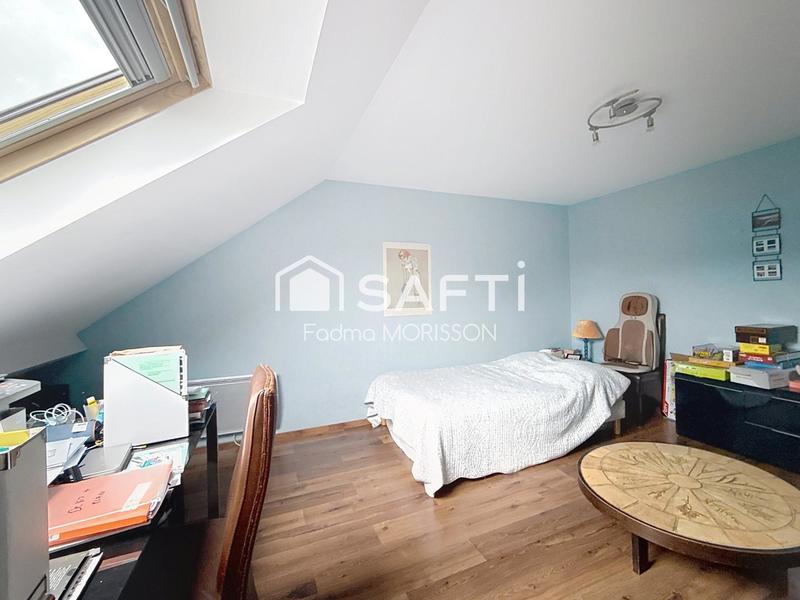 Maison - 207 m² - 7 pièces