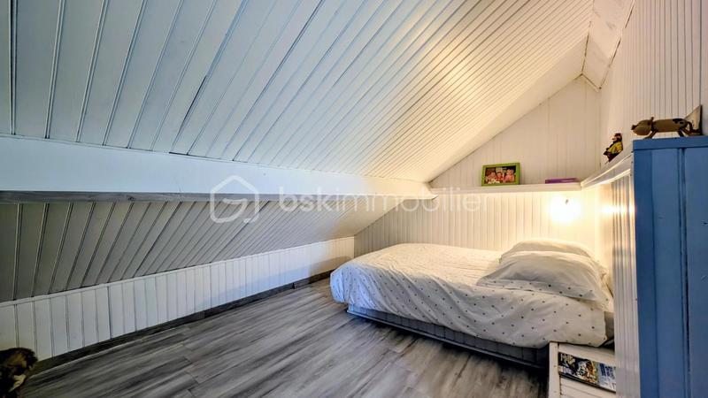 Maison - 153 m² - 7 pièces