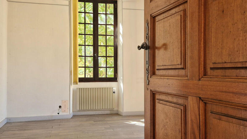 Immeuble - 210 m² - 7 pièces