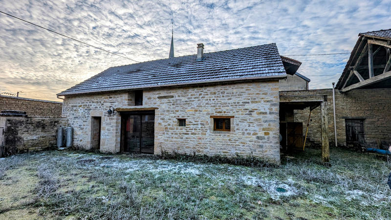 Maison - 330 m² - 11 pièces