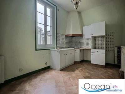 Appartement - 108 m² - 4 pièces