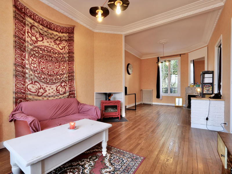 Maison - 85 m² - 5 pièces