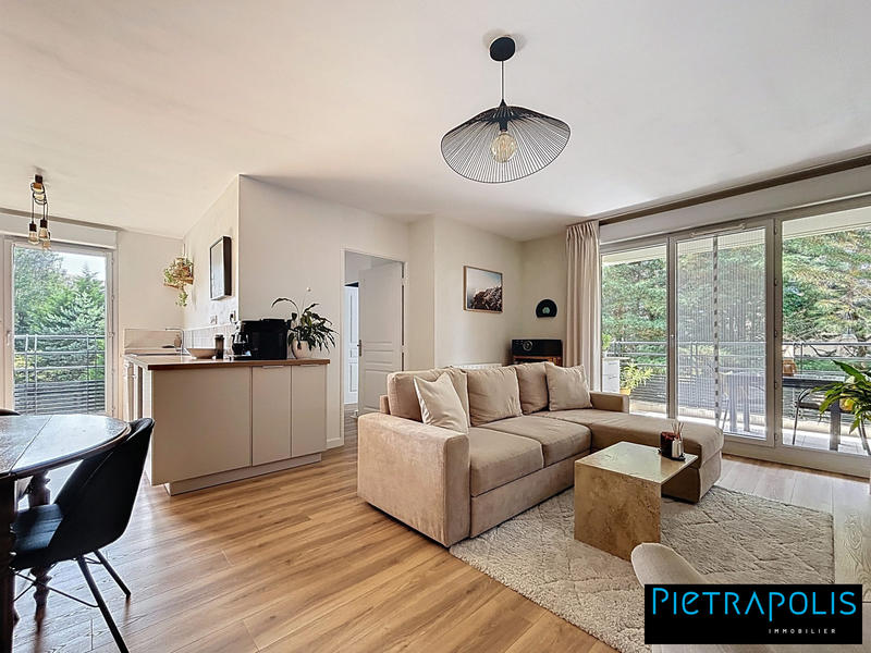 Appartement - 63 m² - 3 pièces