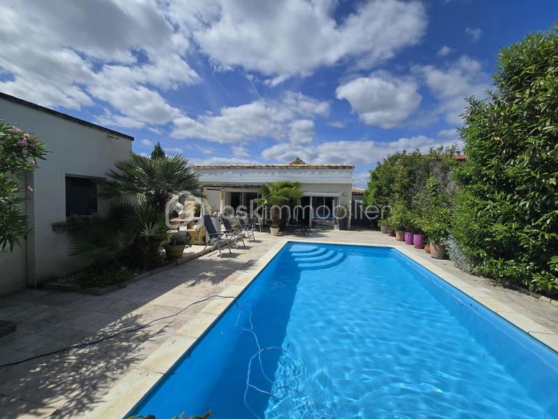 Maison - 157 m² - 4 pièces