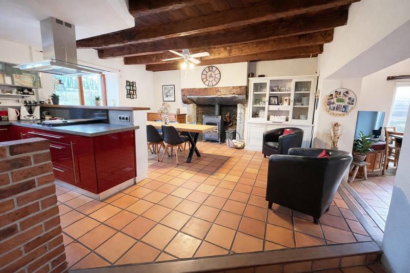 Maison - 175 m² - 6 pièces