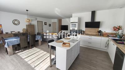 Villa - 80 m² - 3 pièces