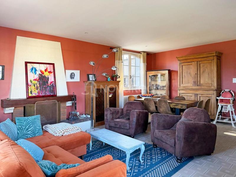 Maison - 175 m² - 8 pièces