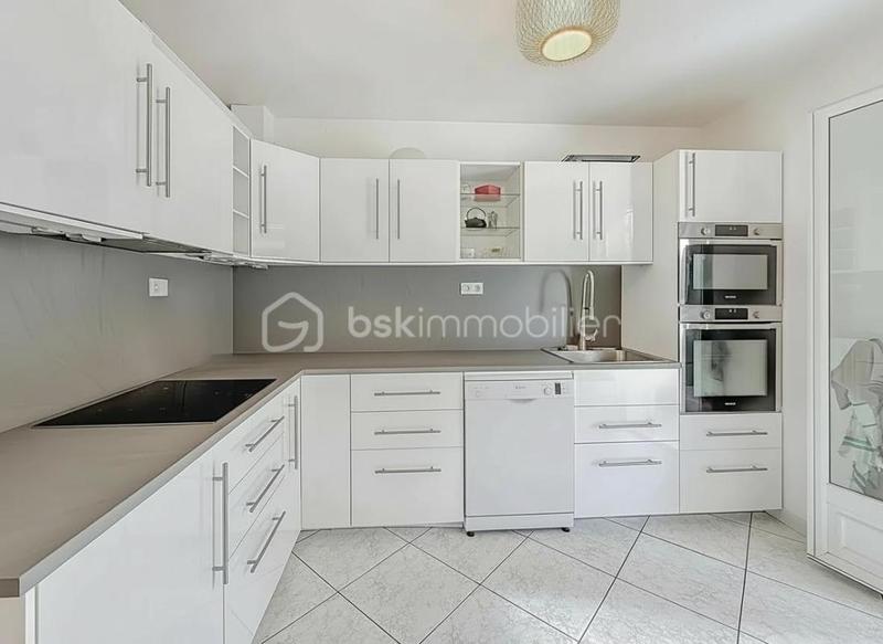 Villa - 175 m² - 7 pièces