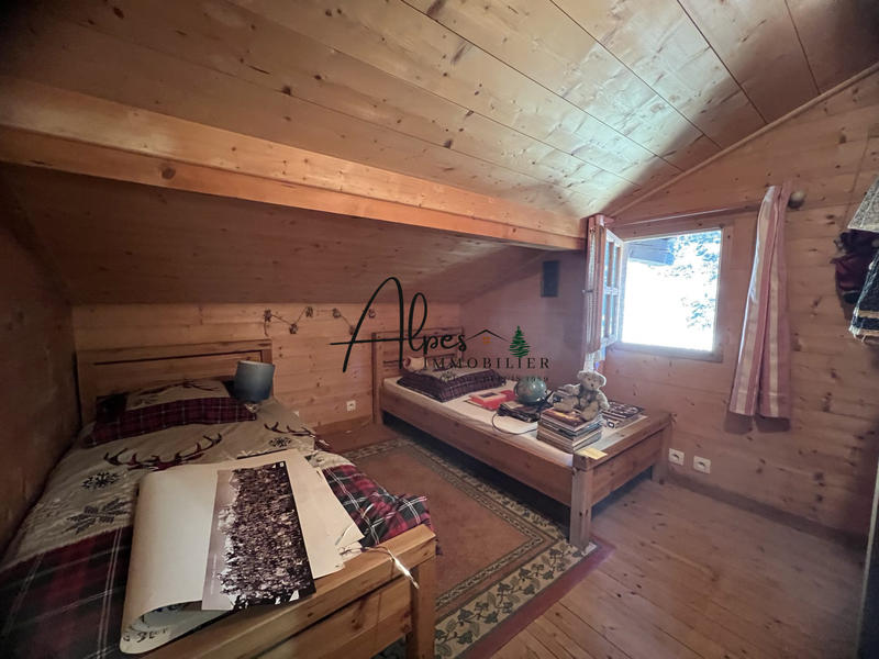 Châlet - 93 m² - 5 pièces