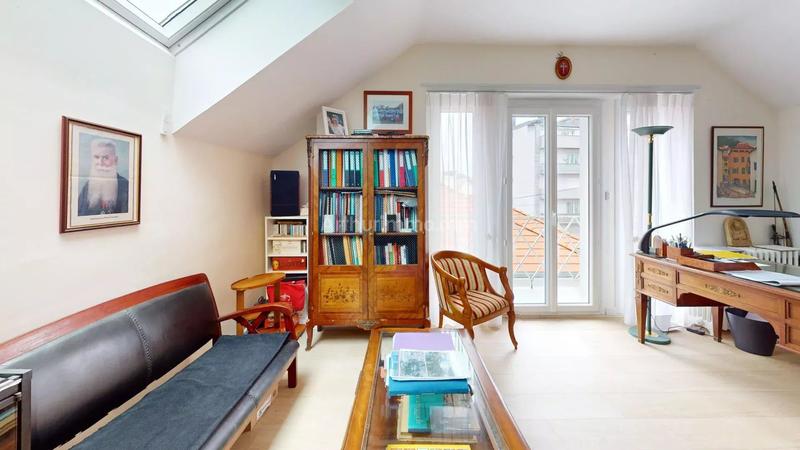 Maison - 285 m² - 7 pièces