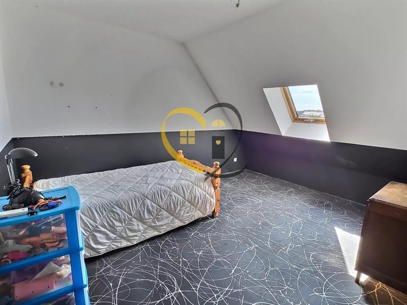 Maison - 144 m² - 7 pièces