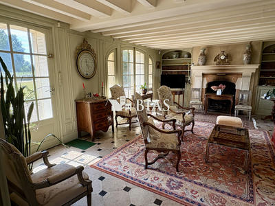 Manoir - 326 m² - 7 pièces