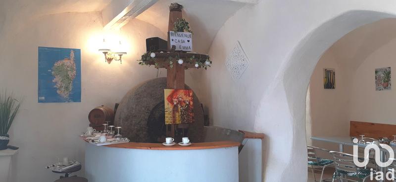 Maison - 280 m² - 16 pièces