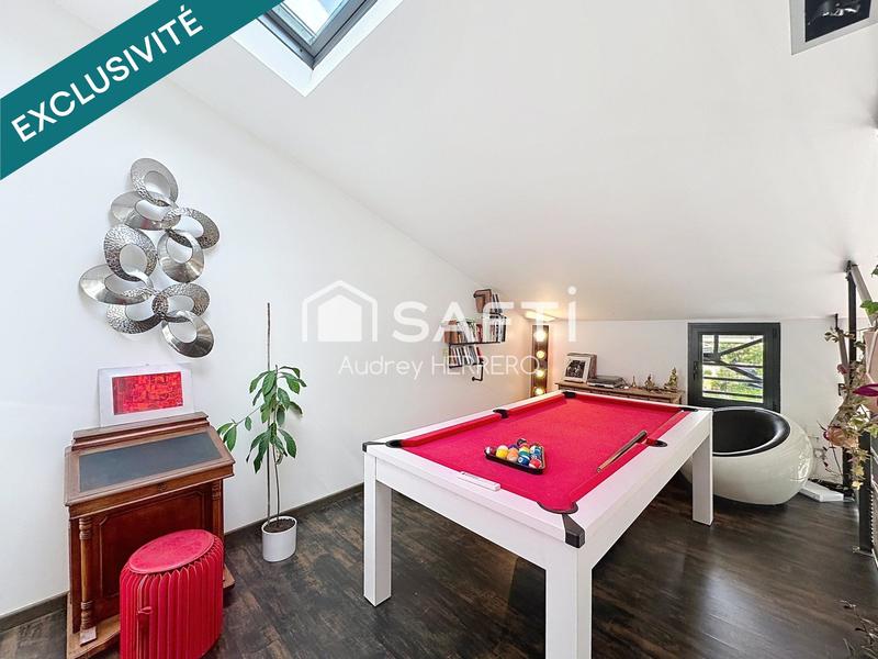 Maison - 163 m² - 5 pièces