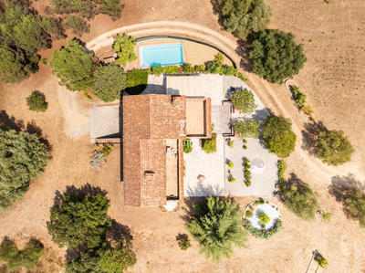 Maison - 500 m² - 15 pièces