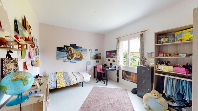 Maison - 228 m² - 6 pièces