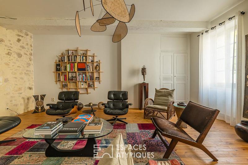 Maison en pierre - 378 m² - 10 pièces