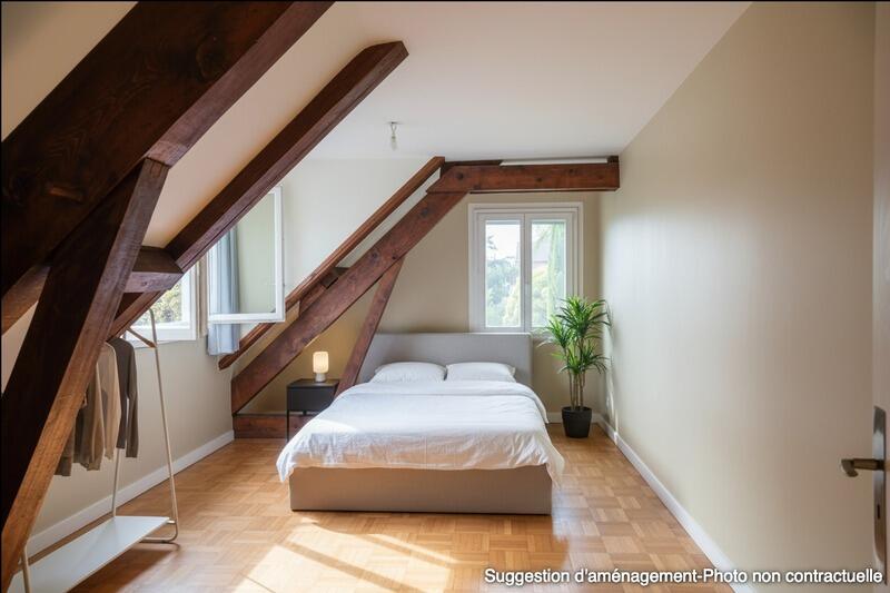 Maison - 371 m² - 15 pièces