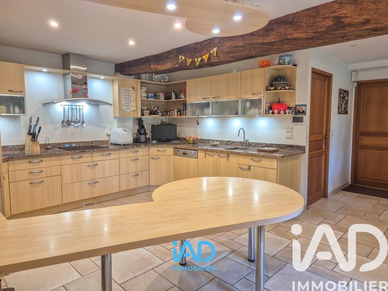 Maison - 171 m² - 6 pièces