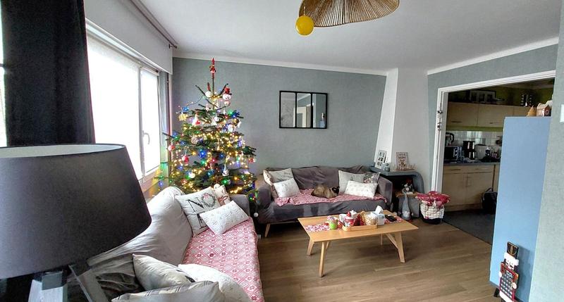 Maison - 89 m² - 5 pièces