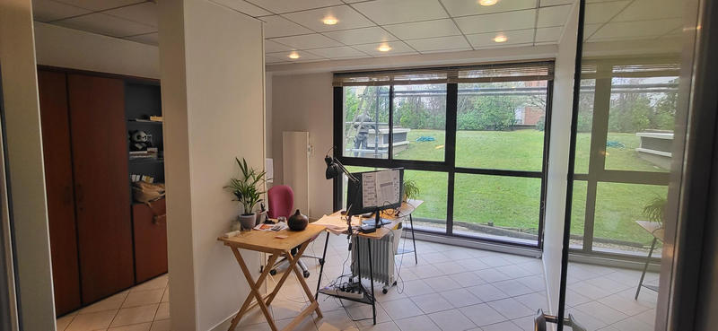 Bureau - 93 m²
