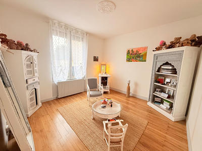 Maison - 150 m² - 6 pièces