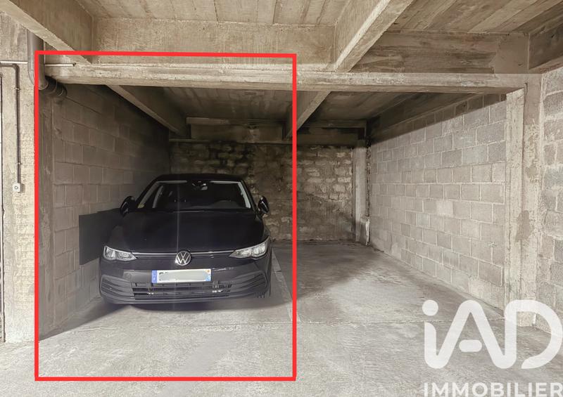 Parking - 12 m²