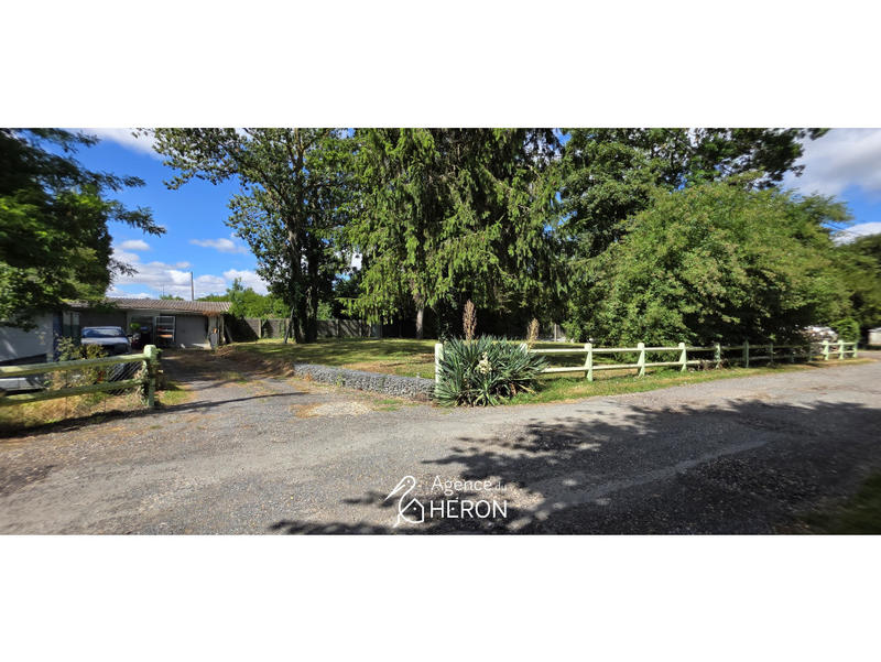 Maison - 80 m² - 4 pièces