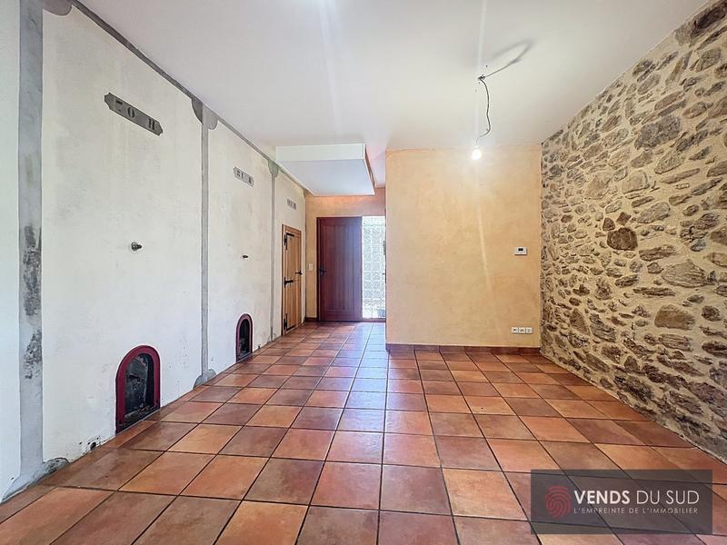 Maison - 203 m² - 7 pièces