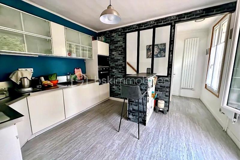 Maison - 80 m² - 3 pièces