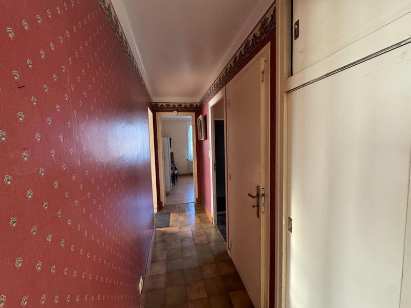 Maison - 121 m² - 6 pièces