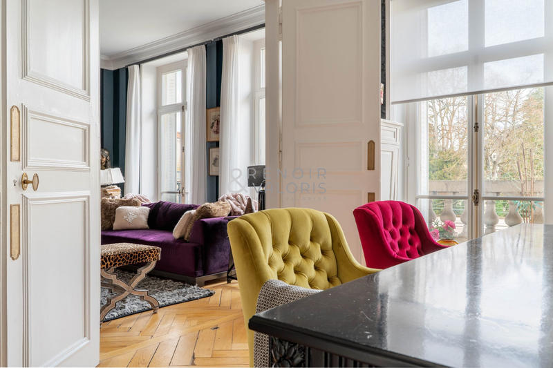 Appartement - 148 m² - 6 pièces