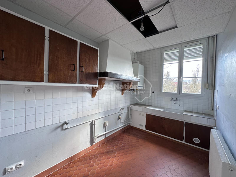 Maison - 226 m² - 8 pièces