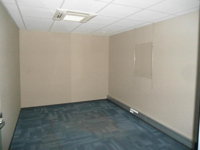 Local commercial - 203 m²