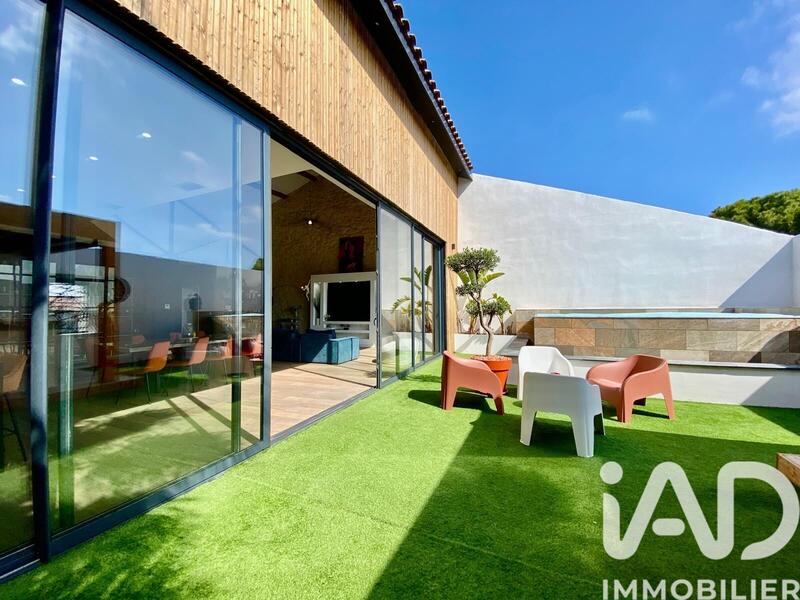 Maison - 185 m² - 5 pièces