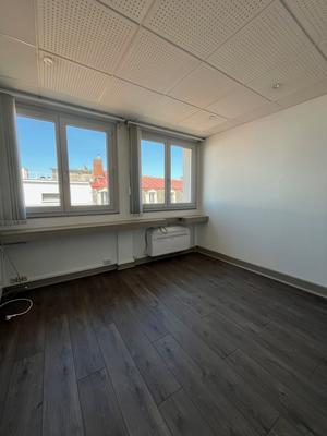 Bureau - 50 m² - 3 pièces