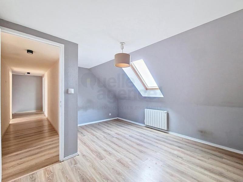 Duplex - 85 m² - 5 pièces