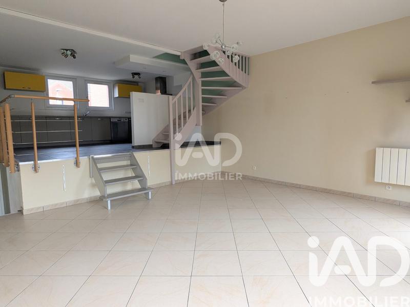 Maison - 93 m² - 4 pièces