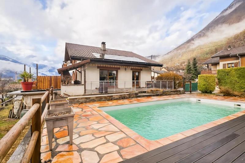 Maison - 143 m² - 7 pièces