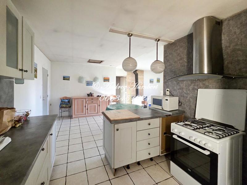 Maison - 92 m² - 4 pièces