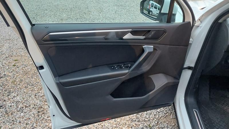 Volkswagen Tiguan 1.5 Tsi 150 Dsg7 R-Line - Automatique Toit ouvrant