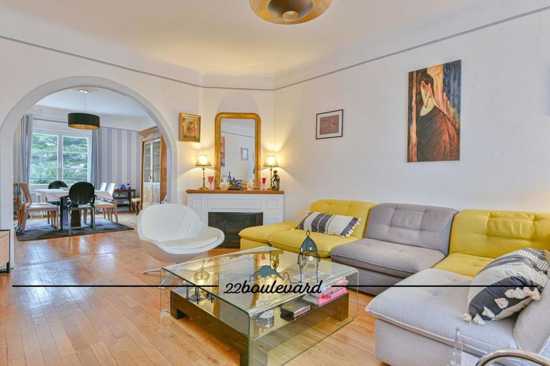 Maison - 151 m² - 6 pièces