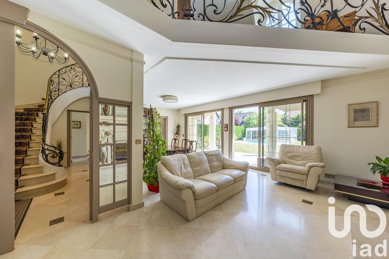 Maison - 125 m² - 5 pièces