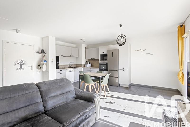 Appartement - 60 m² - 3 pièces