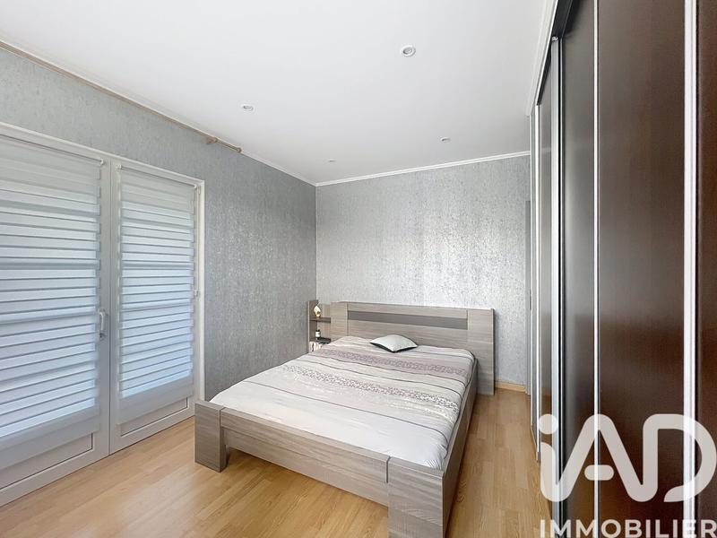 Maison - 138 m² - 5 pièces