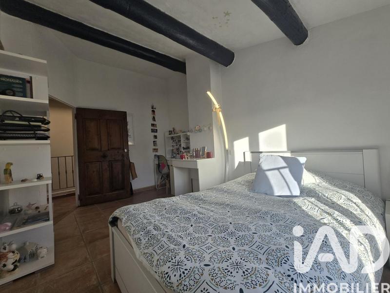 Maison - 222 m² - 8 pièces